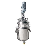 Réacteur à émulsion acrylique chauffé électriquement et agité en continu